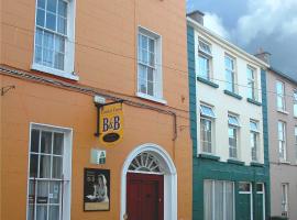 Cashel Town Center INN – hotel w mieście Cashel