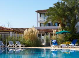 SOWELL Family Hôtel Port Grimaud, hotel v destinaci Grimaud
