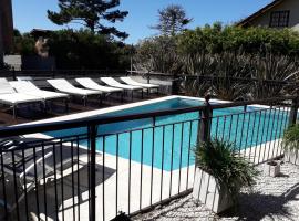 Ayres del Este, hotel in Ostende