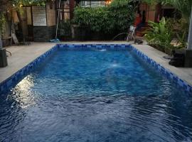 Turtle Garden Hotel โรงแรมในกิลิไอร์