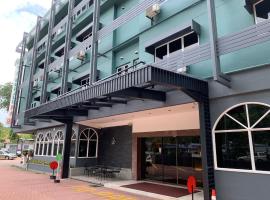 Hotel Waterfall, hotel v destinaci George Town
