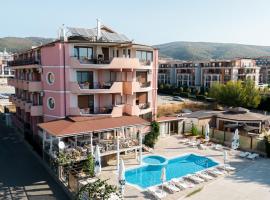 Hotel Fantasy Beach, hotel em Sveti Vlas