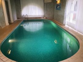 Kupola Apartman, hotel s bazénom v Segedíne