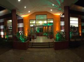 Hotel Sol Cataratas, ξενοδοχείο στο Πουέρτο Ιγκουασού