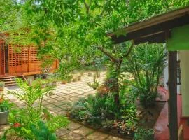 Golden Rainbow Guest House