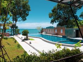 Blue Orchid Beach Krabi - SHA Certified, hotel u gradu Ao Nam Mao