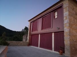 Casa Zé Manel - Turismo Rural, hotel cerca de Termas de Caldelas, Paranhos