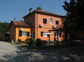 Il Biancospino, hotel v destinaci Casteggio