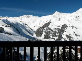 Appartement chaleureux ( 4-6 pers) Chalet des Neiges Arolles, apartmán v destinaci Arc 2000