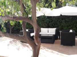 Villa Del Mar, hotel v Bari