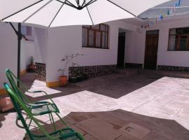 Charlies Place, bed and breakfast en Sucre
