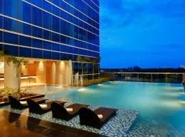 Savoy Hotel Mactan、にあるマクタン・セブ国際空港 - CEBの周辺ホテル