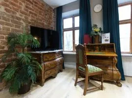 Luxury in the Heart of the Old Town