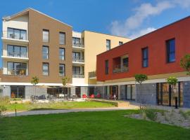 DOMITYS - Le Fil de Soie, hotel v destinaci Calais