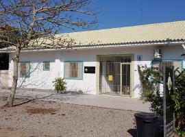 Residencial Praia da Daniela, hotel v destinaci Florianópolis