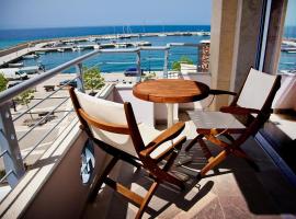 Thea Sto Galazio, hotel in Nea Skioni