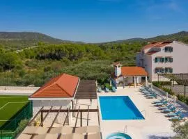 Villa DIVA Holiday House