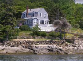 Spruce Ledge, готель у місті East Boothbay