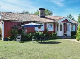 Amazing Home In Kpingsvik With Wifi