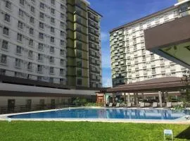 Bamboo Bay Condominium near UC Med & Chong Hua Hospital, CDU School, SM Mall, Ayala Mall and IT Park - studio condo unit