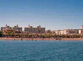 Andalusia Blue Beach Hurghada、ハルガダのビーチ周辺のバケーションレンタル