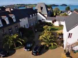 Chambres d'hôtes "Le Clos de la Baie": Paimpol şehrinde bir otel