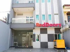 RedDoorz Near Gajah Mada Street Semarang