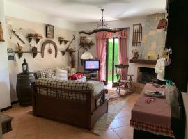 La casa del Pino Argentato, apartament din Ateleta