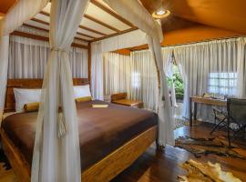 Sang Giri - Mountain Glamping Camp, luxury tent in Jatiluwih