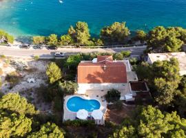 Villa Katja, hotel din Sumartin