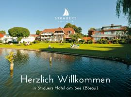 Strauers Hotel am See, hotel in Bosau