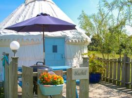 Bluebell Yurt, holiday home in Perranporth