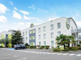 B&B HOTEL Evry Lisses 2, romantic hotel in Lisses