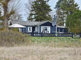 Gorgeous Home In Skivarp With Sauna, hotel en Skivarp