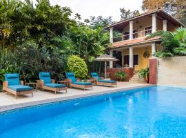 Serendipity House Goa, hotel en Nerul