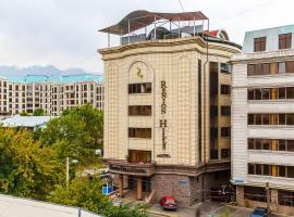 Renion Hills Hotel, hotel i Almaty