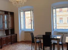 darbo pasiūlymai iš casa trieste