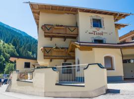 Haus Tirol, romantisches Hotel in Tux