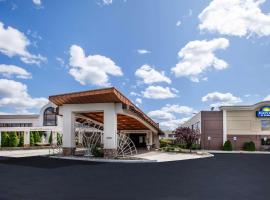 로체스터 힐스에 위치한 호텔 Days Inn & Suites by Wyndham Rochester Hills MI