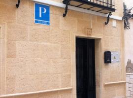 Pensión Ruiz, hostel in Linares