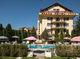 Grand Hotel, ξενοδοχείο στο Μπρασόβ