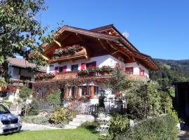 Haus Erika, hotel with parking in Brixen im Thale