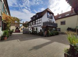 Gutsherrenhaus, B&B in Maikammer