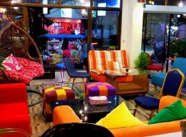 KANPAI HOTEL, homestay in Patong Beach