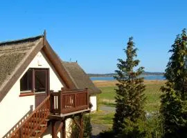 WG Bernstein - Reetdachhaus - Ruhe und Seeblick