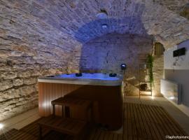 Les Bouc'tins, hotel en Molain