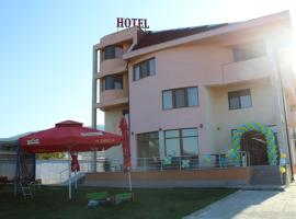 Семеен Хотел Дани, hotel Aszenovgradban