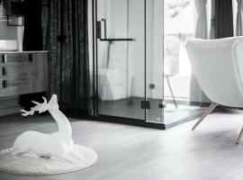 SYRI Boutique Guesthouse Restaurant & Cafe, Hotel in Vientiane