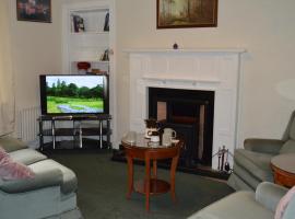 Carnegie Holiday Cottage, hôtel à Dunfermline