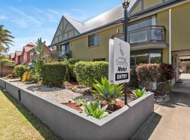 Coastal Bay Motel, hótel í Coffs Harbour